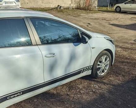 Белый Киа Сид, объемом двигателя 1.6 л и пробегом 212 тыс. км за 7950 $, фото 13 на Automoto.ua