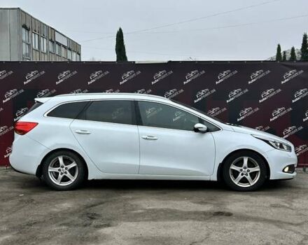 Білий Кіа Сід, об'ємом двигуна 1.6 л та пробігом 193 тис. км за 6600 $, фото 3 на Automoto.ua