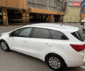 Білий Кіа Сід, об'ємом двигуна 1.6 л та пробігом 140 тис. км за 10400 $, фото 7 на Automoto.ua