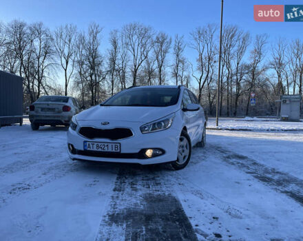 Белый Киа Сид, объемом двигателя 1.6 л и пробегом 170 тыс. км за 8800 $, фото 1 на Automoto.ua