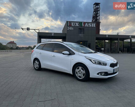 Белый Киа Сид, объемом двигателя 1.6 л и пробегом 173 тыс. км за 8888 $, фото 19 на Automoto.ua