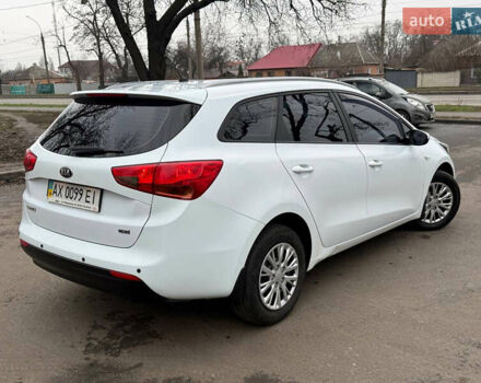 Білий Кіа Сід, об'ємом двигуна 1.6 л та пробігом 124 тис. км за 11500 $, фото 11 на Automoto.ua