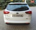 Білий Кіа Сід, об'ємом двигуна 1.58 л та пробігом 120 тис. км за 10600 $, фото 6 на Automoto.ua