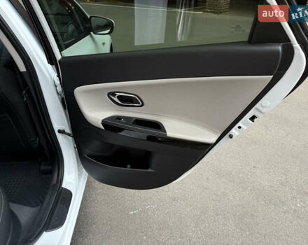 Білий Кіа Сід, об'ємом двигуна 1.6 л та пробігом 140 тис. км за 10400 $, фото 15 на Automoto.ua