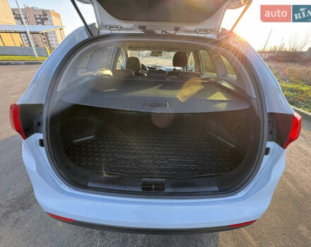 Білий Кіа Сід, об'ємом двигуна 1.6 л та пробігом 226 тис. км за 10500 $, фото 20 на Automoto.ua