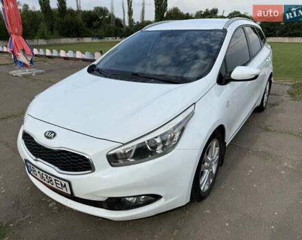 Білий Кіа Сід, об'ємом двигуна 1.58 л та пробігом 160 тис. км за 8500 $, фото 5 на Automoto.ua