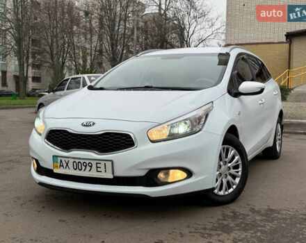 Білий Кіа Сід, об'ємом двигуна 1.6 л та пробігом 124 тис. км за 11500 $, фото 2 на Automoto.ua