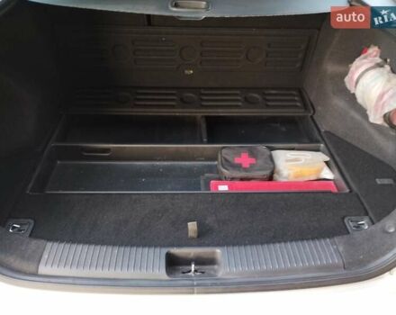 Білий Кіа Сід, об'ємом двигуна 1.58 л та пробігом 120 тис. км за 10600 $, фото 15 на Automoto.ua