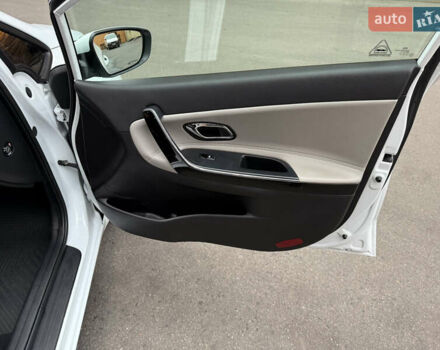 Білий Кіа Сід, об'ємом двигуна 1.6 л та пробігом 140 тис. км за 10400 $, фото 17 на Automoto.ua