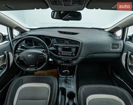 Белый Киа Сид, объемом двигателя 1.59 л и пробегом 204 тыс. км за 9622 $, фото 9 на Automoto.ua