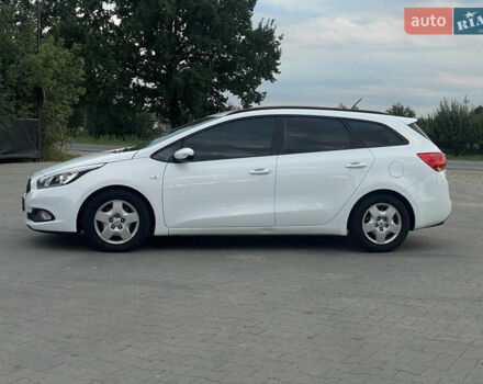 Белый Киа Сид, объемом двигателя 1.6 л и пробегом 173 тыс. км за 8888 $, фото 26 на Automoto.ua
