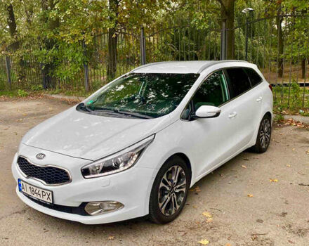 Белый Киа Сид, объемом двигателя 1.58 л и пробегом 285 тыс. км за 11500 $, фото 7 на Automoto.ua