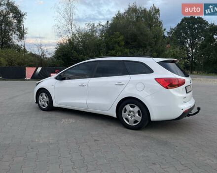 Белый Киа Сид, объемом двигателя 1.6 л и пробегом 173 тыс. км за 8888 $, фото 2 на Automoto.ua