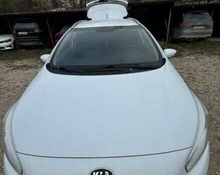 Білий Кіа Сід, об'ємом двигуна 1.6 л та пробігом 140 тис. км за 10500 $, фото 31 на Automoto.ua