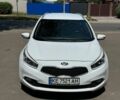 Білий Кіа Сід, об'ємом двигуна 1.58 л та пробігом 200 тис. км за 8200 $, фото 2 на Automoto.ua