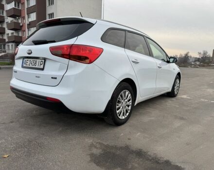 Білий Кіа Сід, об'ємом двигуна 1.6 л та пробігом 226 тис. км за 10500 $, фото 4 на Automoto.ua