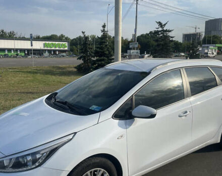 Белый Киа Сид, объемом двигателя 1.6 л и пробегом 261 тыс. км за 7500 $, фото 8 на Automoto.ua