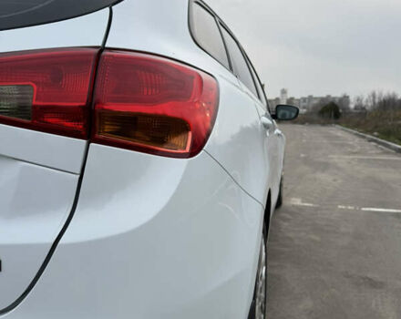 Білий Кіа Сід, об'ємом двигуна 1.6 л та пробігом 226 тис. км за 10500 $, фото 16 на Automoto.ua