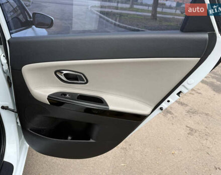 Білий Кіа Сід, об'ємом двигуна 1.6 л та пробігом 124 тис. км за 11500 $, фото 26 на Automoto.ua