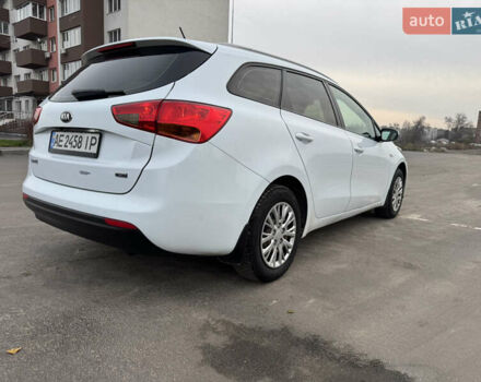 Білий Кіа Сід, об'ємом двигуна 1.6 л та пробігом 226 тис. км за 10500 $, фото 5 на Automoto.ua