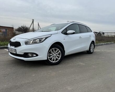 Білий Кіа Сід, об'ємом двигуна 1.6 л та пробігом 226 тис. км за 10500 $, фото 9 на Automoto.ua