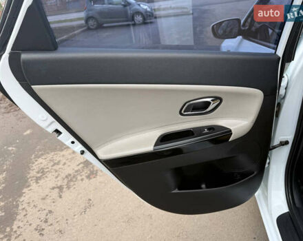 Білий Кіа Сід, об'ємом двигуна 1.6 л та пробігом 124 тис. км за 11500 $, фото 18 на Automoto.ua