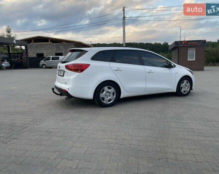 Белый Киа Сид, объемом двигателя 1.6 л и пробегом 173 тыс. км за 8888 $, фото 11 на Automoto.ua