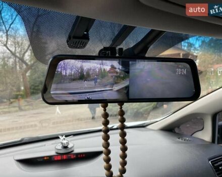 Белый Киа Сид, объемом двигателя 1.6 л и пробегом 238 тыс. км за 9900 $, фото 18 на Automoto.ua