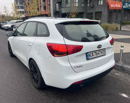 Белый Киа Сид, объемом двигателя 1.6 л и пробегом 204 тыс. км за 9700 $, фото 3 на Automoto.ua