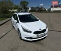 Белый Киа Сид, объемом двигателя 1.58 л и пробегом 161 тыс. км за 8400 $, фото 3 на Automoto.ua
