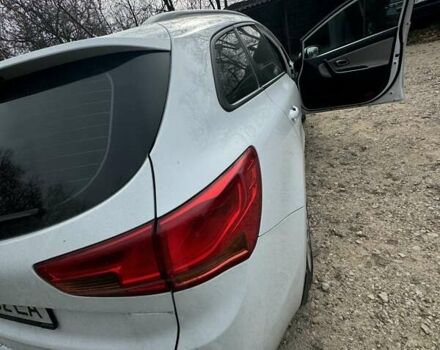 Білий Кіа Сід, об'ємом двигуна 1.6 л та пробігом 140 тис. км за 10500 $, фото 42 на Automoto.ua