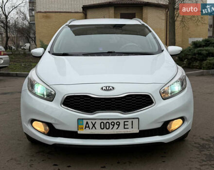 Білий Кіа Сід, об'ємом двигуна 1.6 л та пробігом 124 тис. км за 11500 $, фото 1 на Automoto.ua
