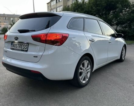 Белый Киа Сид, объемом двигателя 1.4 л и пробегом 250 тыс. км за 7700 $, фото 2 на Automoto.ua