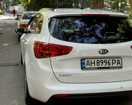 Білий Кіа Сід, об'ємом двигуна 1.6 л та пробігом 160 тис. км за 9000 $, фото 15 на Automoto.ua
