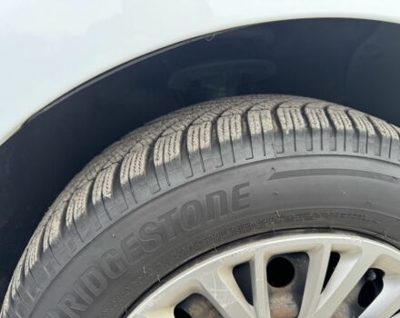 Білий Кіа Сід, об'ємом двигуна 1.6 л та пробігом 226 тис. км за 10500 $, фото 10 на Automoto.ua