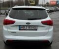 Білий Кіа Сід, об'ємом двигуна 1.6 л та пробігом 266 тис. км за 7700 $, фото 6 на Automoto.ua