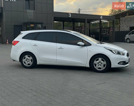 Белый Киа Сид, объемом двигателя 1.6 л и пробегом 173 тыс. км за 8888 $, фото 21 на Automoto.ua
