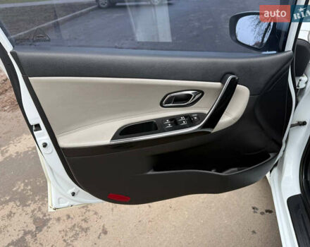 Білий Кіа Сід, об'ємом двигуна 1.6 л та пробігом 124 тис. км за 11500 $, фото 15 на Automoto.ua