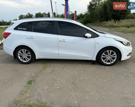 Білий Кіа Сід, об'ємом двигуна 1.58 л та пробігом 160 тис. км за 8500 $, фото 20 на Automoto.ua