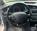 Білий Кіа Сід, об'ємом двигуна 1.6 л та пробігом 140 тис. км за 10500 $, фото 5 на Automoto.ua
