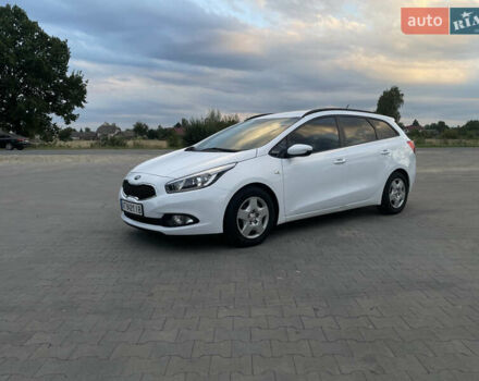 Белый Киа Сид, объемом двигателя 1.6 л и пробегом 173 тыс. км за 8888 $, фото 16 на Automoto.ua