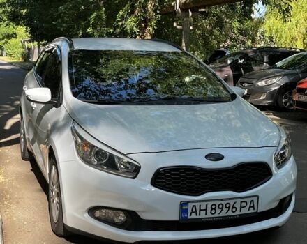 Білий Кіа Сід, об'ємом двигуна 1.6 л та пробігом 160 тис. км за 9000 $, фото 16 на Automoto.ua