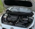 Білий Кіа Сід, об'ємом двигуна 1.6 л та пробігом 273 тис. км за 6600 $, фото 6 на Automoto.ua