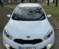 Білий Кіа Сід, об'ємом двигуна 1.6 л та пробігом 273 тис. км за 7100 $, фото 2 на Automoto.ua