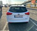 Білий Кіа Сід, об'ємом двигуна 1.6 л та пробігом 287 тис. км за 8600 $, фото 1 на Automoto.ua