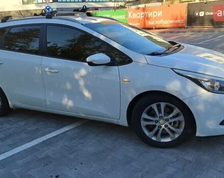 Белый Киа Сид, объемом двигателя 1.58 л и пробегом 279 тыс. км за 8200 $, фото 1 на Automoto.ua
