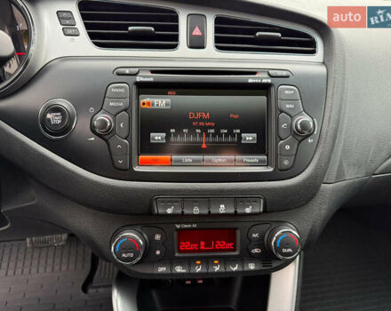 Білий Кіа Сід, об'ємом двигуна 1.6 л та пробігом 210 тис. км за 13500 $, фото 24 на Automoto.ua