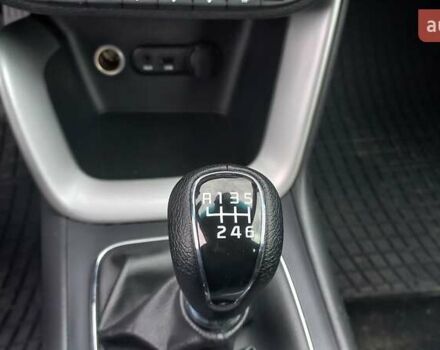 Киа Сид 2015 в Сокале на Automoto.ua Белый Киа Сид, объемом двигателя 0 л и пробегом 257 тыс. км за 8630 $, фото 19 на Automoto.ua