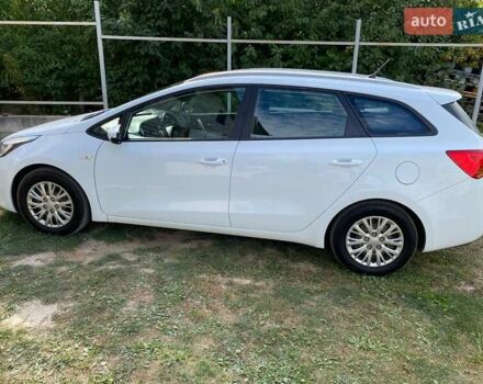 Белый Киа Сид, объемом двигателя 1.4 л и пробегом 240 тыс. км за 11500 $, фото 1 на Automoto.ua