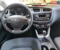 Белый Киа Сид, объемом двигателя 1.59 л и пробегом 209 тыс. км за 8000 $, фото 12 на Automoto.ua